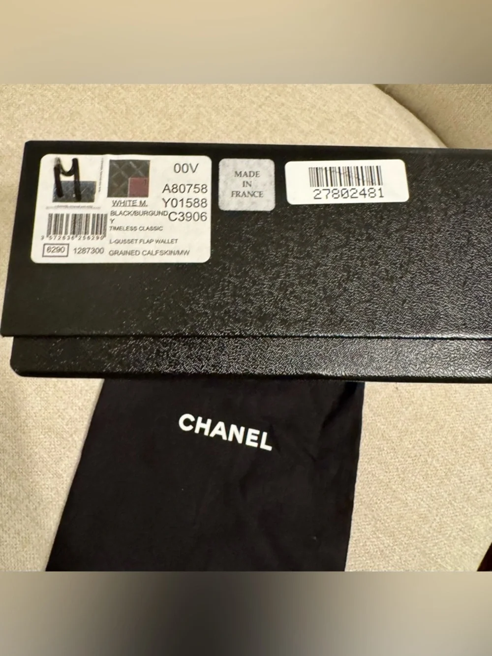 CHANEL Caviar Quilted Large Gusset Flap Wallet Black/Burgund Timeless Classic L-